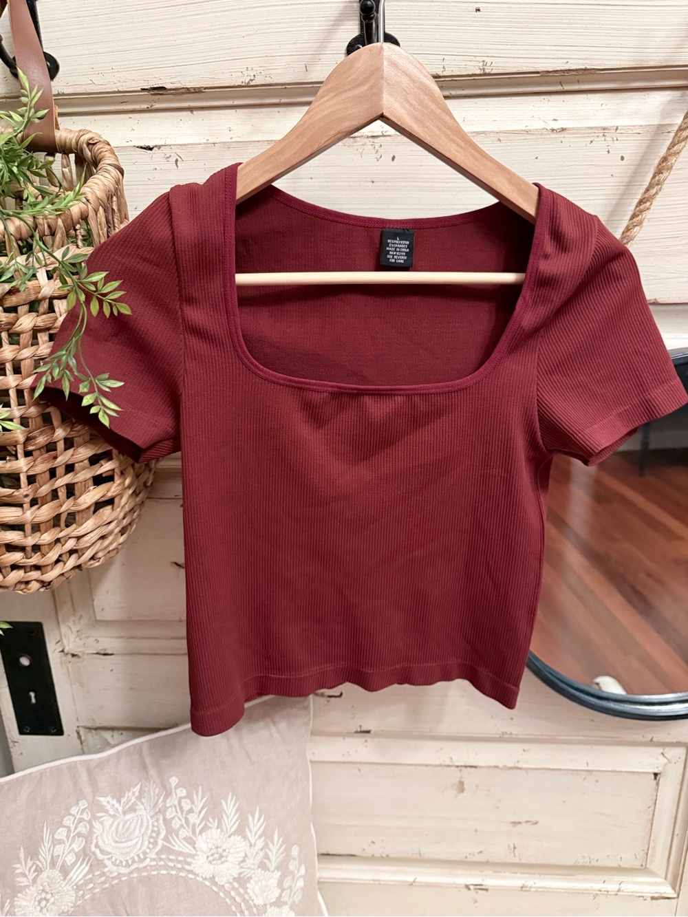 Square Neck Ribbed Crop Top - Burgundy